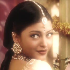 ⋆˚ 𝑲𝒂𝒚𝒂 𝑯𝒂𝒛𝒂𝒓𝒊 ˚⋆